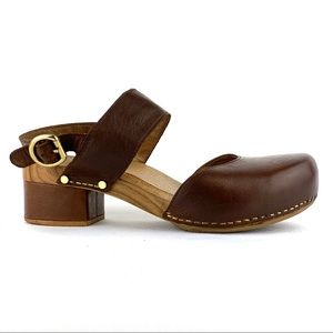 Dansko | Malin Heeled Clog Style Leather Sandals